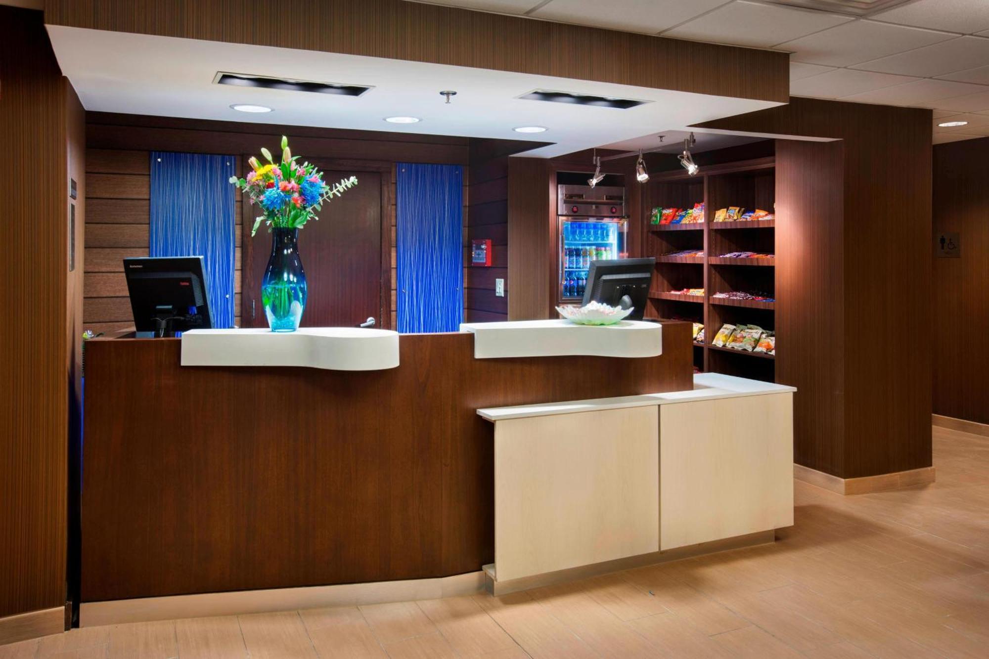 Fairfield Inn By Marriott East Rutherford Meadowlands Eksteriør bilde