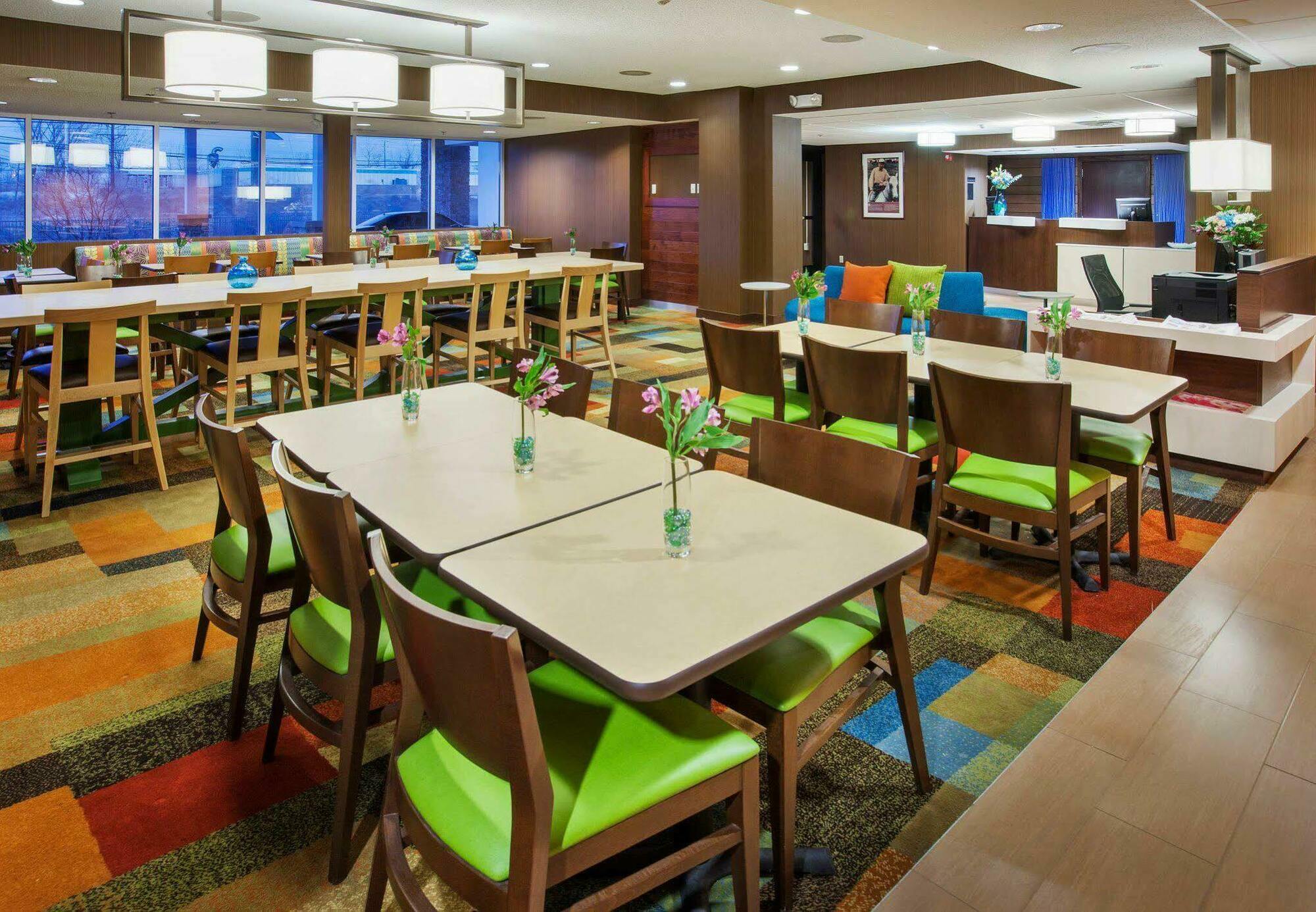 Fairfield Inn By Marriott East Rutherford Meadowlands Eksteriør bilde